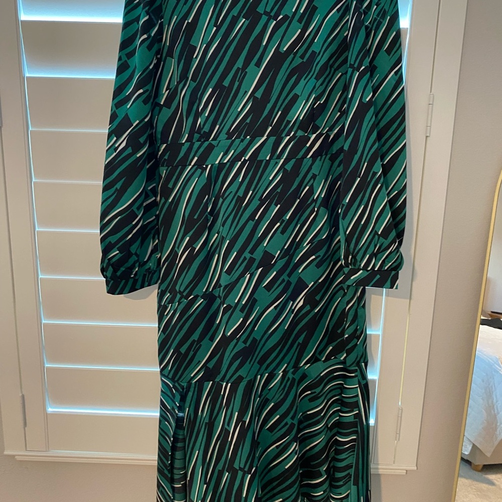 Chic Long Sleeve Green Patterned Dress